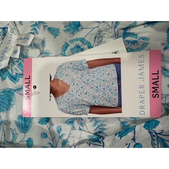 Draper James V-Neck Puff Sleeve Top Women’s Small Blue Paisley Lightweight Shirt - Picture 2 of 11